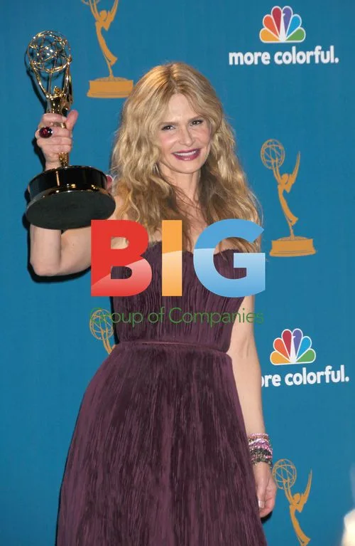 Kyra Sedgwick at 2010 Emmy Awards