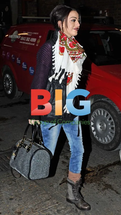 Cher Lloyd Arrives for Dance Classes