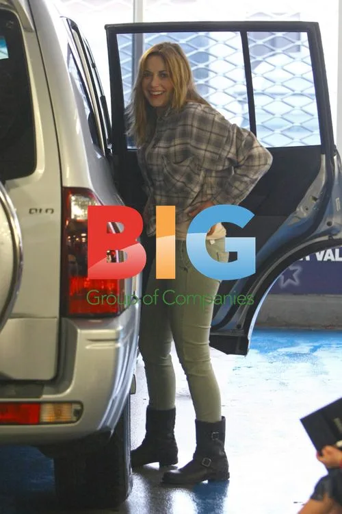Charlotte runs errands with daughter