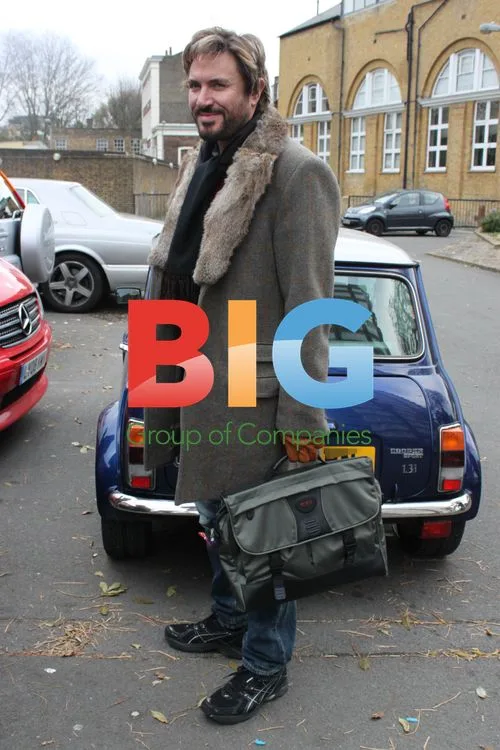 Simon Le Bon Gets Stuck in Mini Cooper