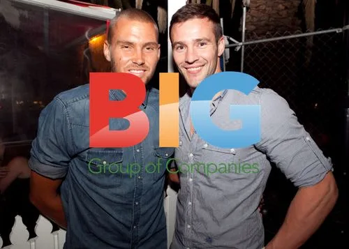 Kris Smith and Lauren Phillips at Secret Garden Sundays