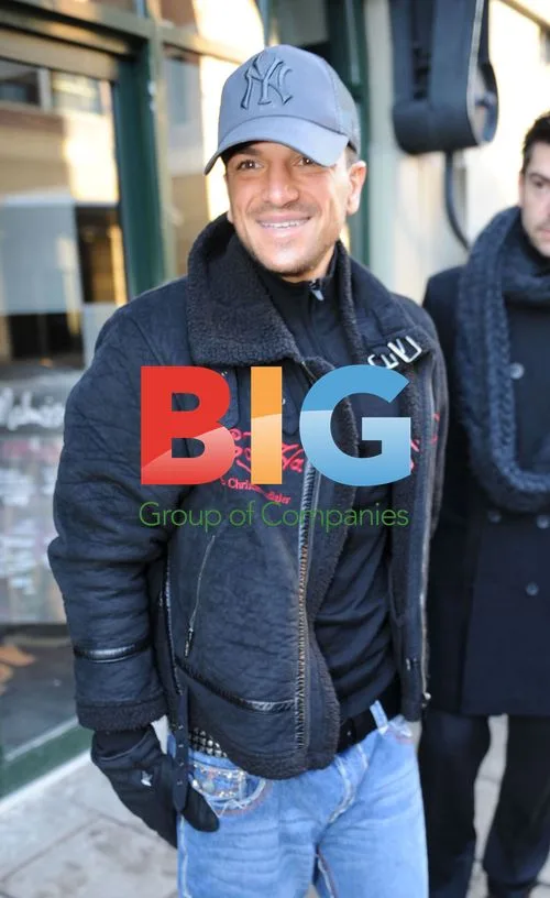 Peter Andre Leaves Newcastle Hotel
