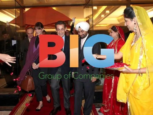 Sarkozy and Bruni visit Taj Palace