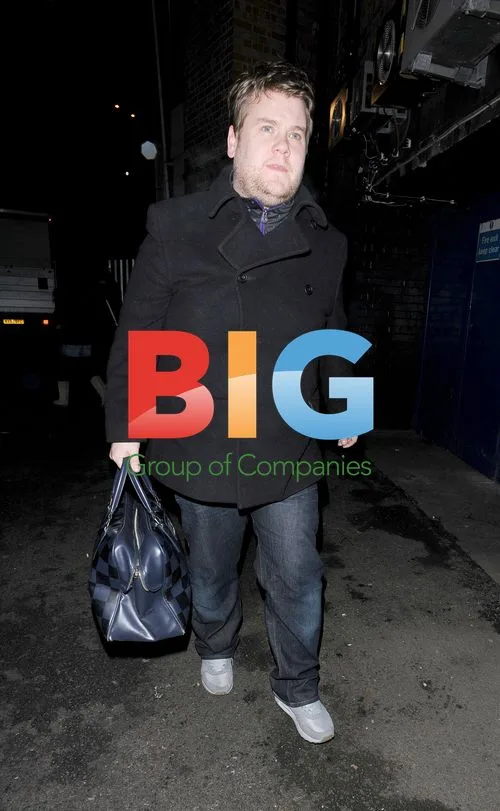 Celebs Leaving McIntyre\'s Charity Show