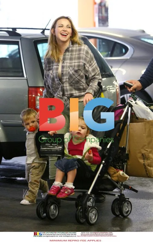 Charlotte Church Pumps Gas, Shops With Daughter