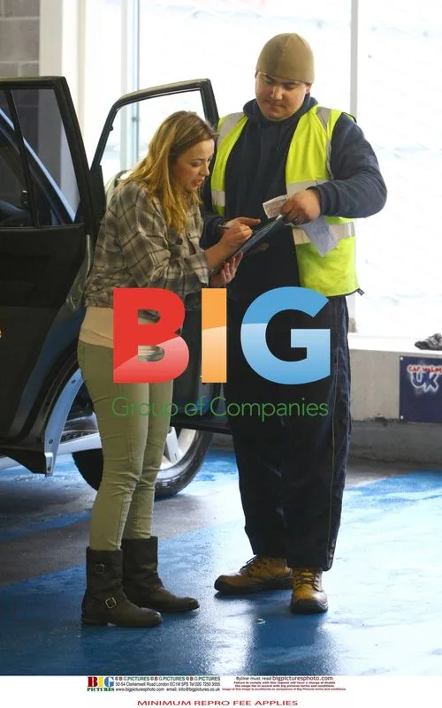 Charlotte Church Fuels Up and Shops