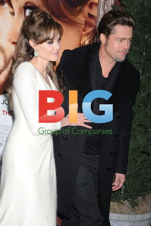 Angelina Jolie and Brad Pitt at 'The Tourist' premiere