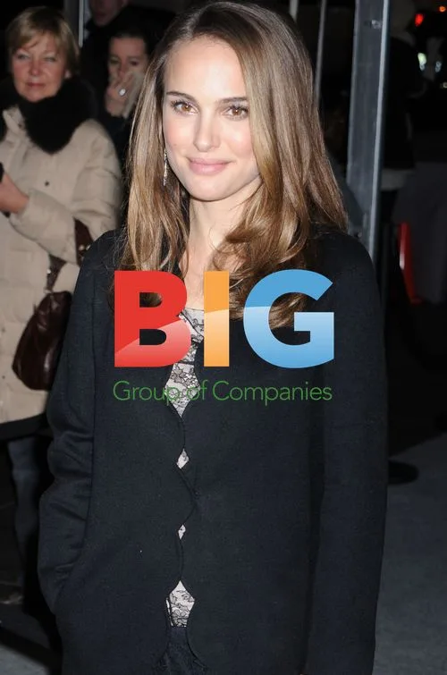 Natalie Portman at Dior boutique reopening