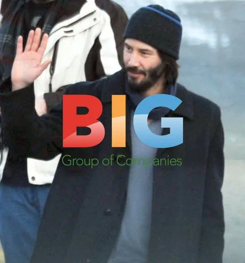 Keanu Reeves leaving Bydgoszcz Airport in Poland