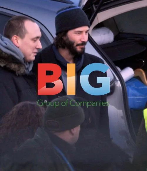 Keanu Reeves Bids Farewell in Poland