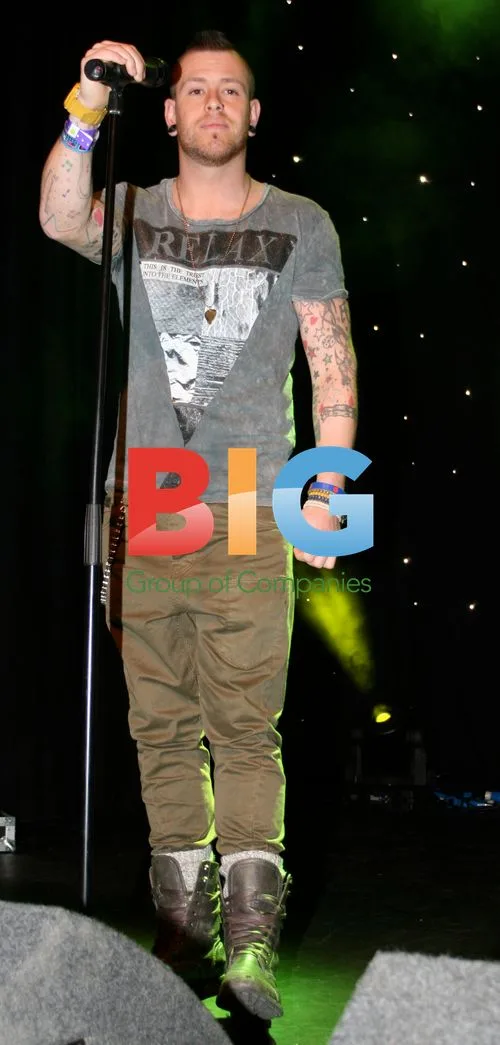 The Reason Perform at Jingle Ball VIP Party 2010