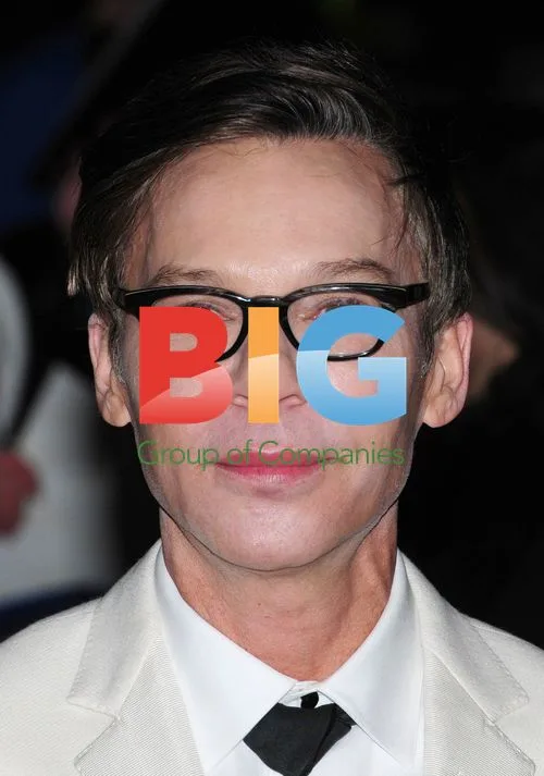 Steve Antin at Burlesque Premiere