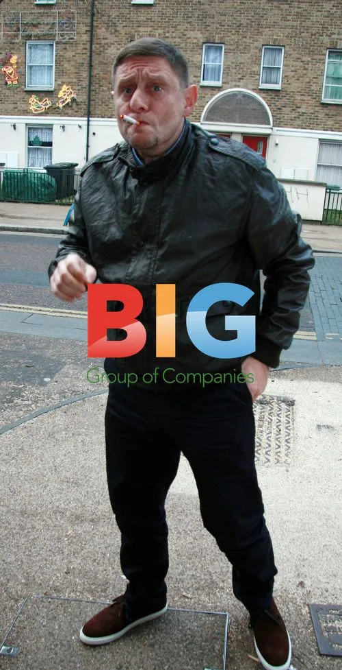 Shaun Ryder Smoking at ITV Studios