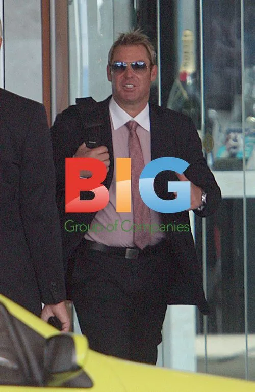 Shane Warne Leaves Hotel for WACA in Perth