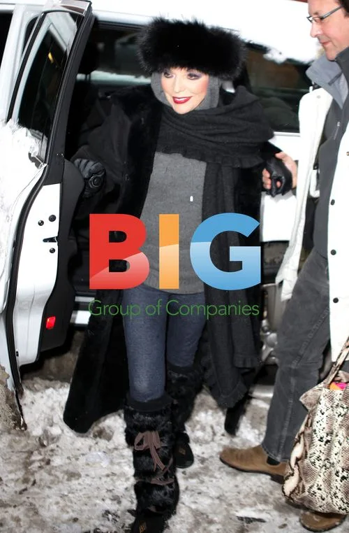 Joan Collins at Birmingham Hippodrome for Dick Whittington panto