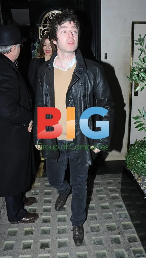 Noel Gallagher and Sara MacDonald Leave Restaurant
