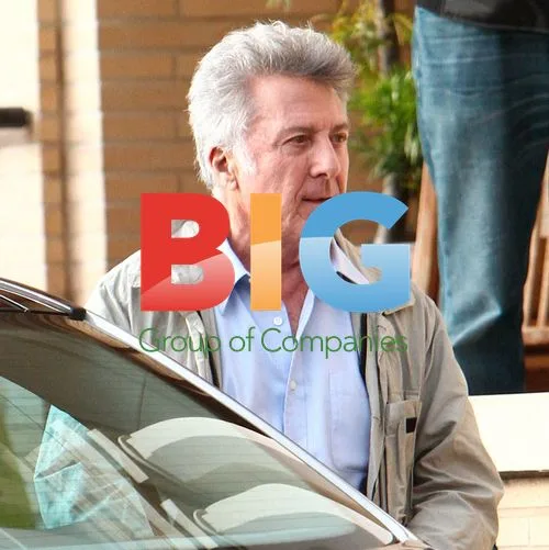 Dustin Hoffman drives Porsche in Beverly Hills