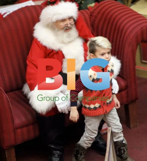Gwen Stefani and Family Visit Santa