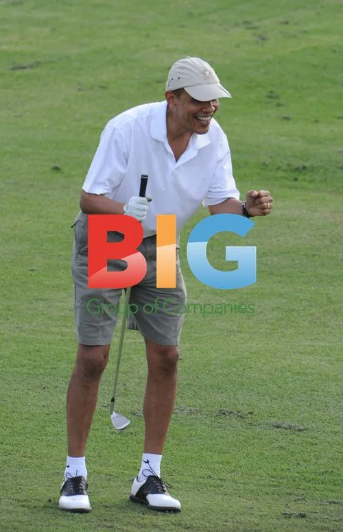 Barack Obama Playing Golf in Hawaii