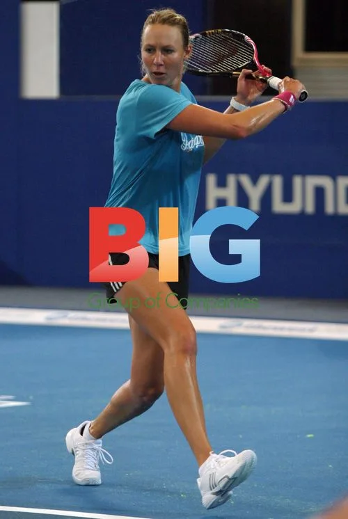 Alicia Molik at Hopman Cup practice