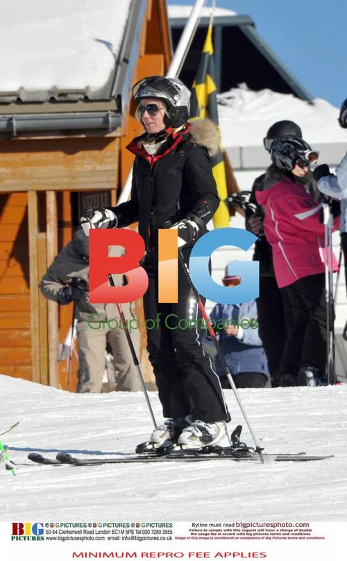 Geri Halliwell and Henry Beckwith Ski in French Alps