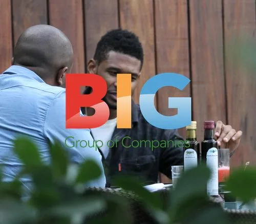 Usher Lunch Date in Miami Beach