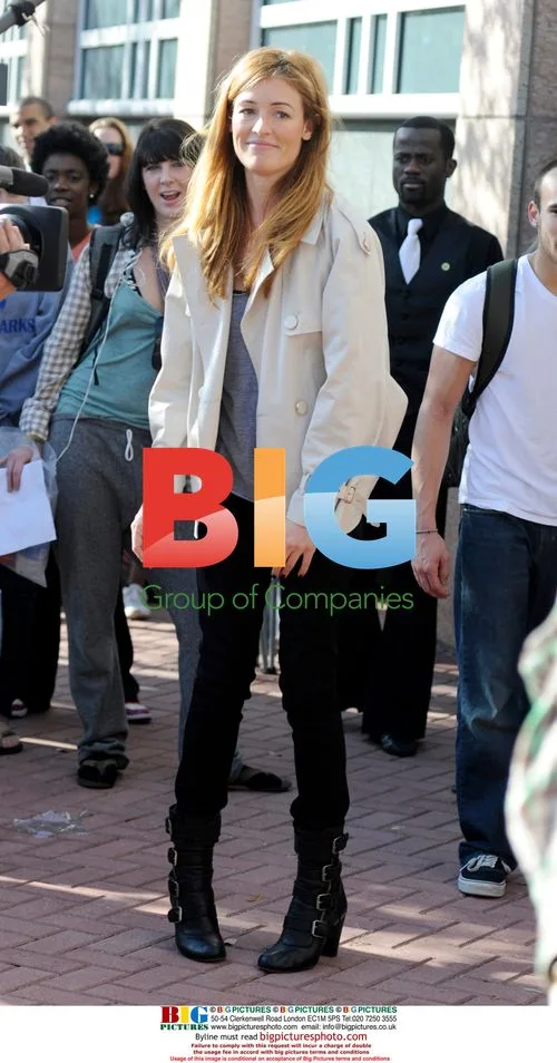 Cat Deeley Talks to 'SYTYCD' Auditioners
