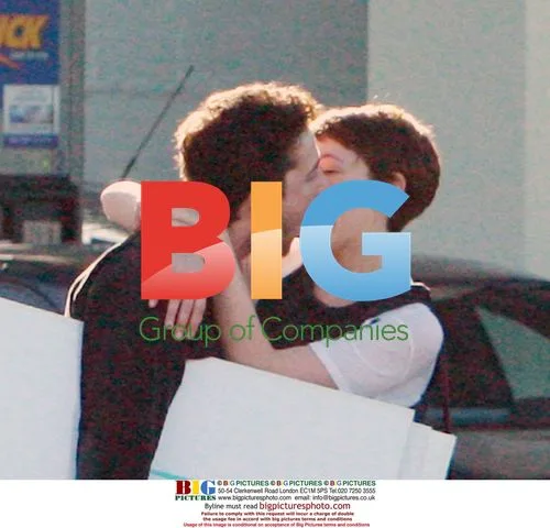 Carey Mulligan and Shia LaBeouf shopping and kissing