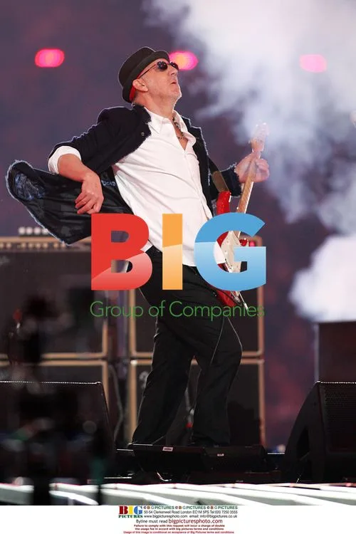 The Who Perform at Super Bowl XLIV