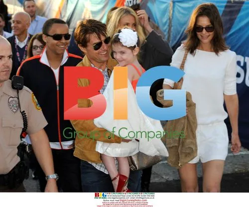 Tom Cruise and Family Attend Super Bowl XLIV