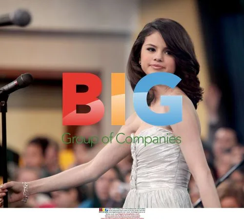 Selena Gomez Performs on GMA