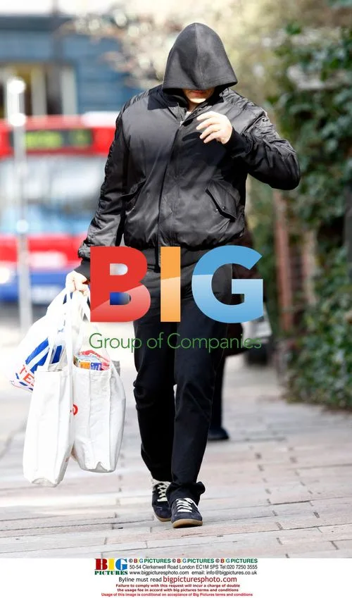 David Walliams shopping in London, 2010