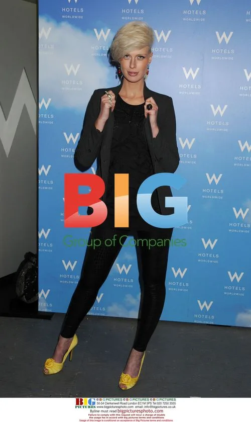 CariDee English Backstage at NY Fashion Week