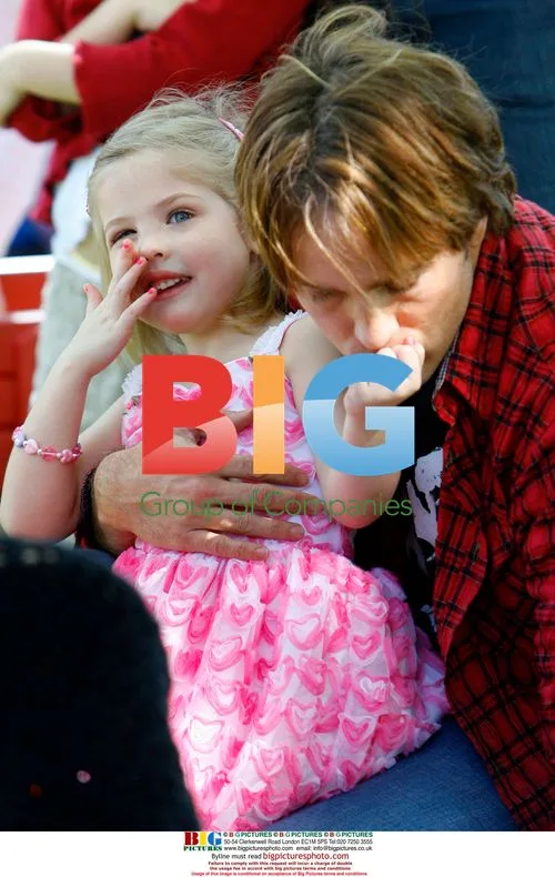 Larry Birkhead and Dannielynn at Farmers Market