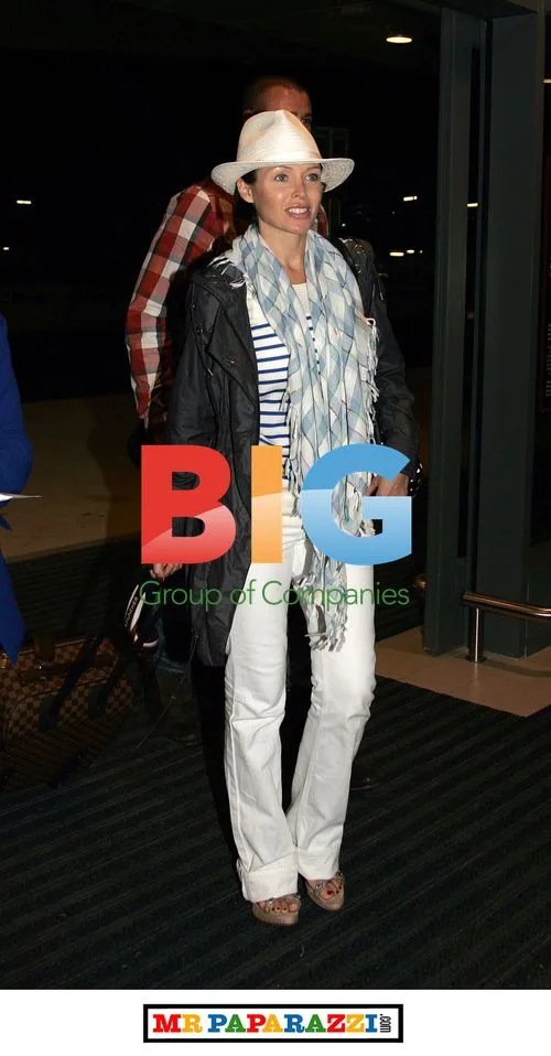Dannii Minogue and Kris Smith leave Cape Town