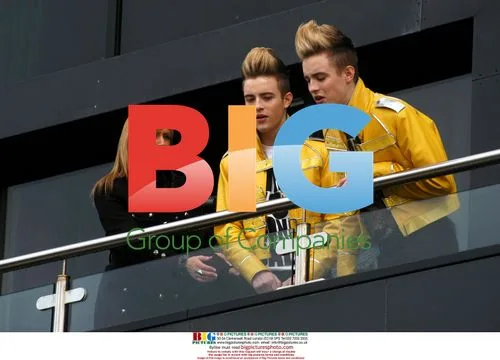 Jedward Greet Fans in Liverpool