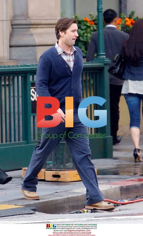 Luke Wilson Filming AT&T Commercial