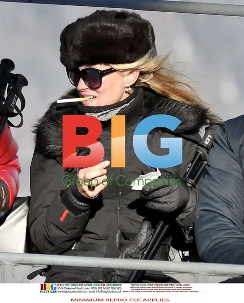 Kate Moss Wins First Ski Medal