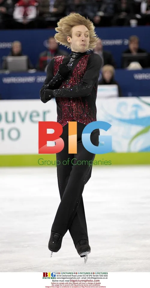 Evgeni Plushenko skates at 2010 Olympics