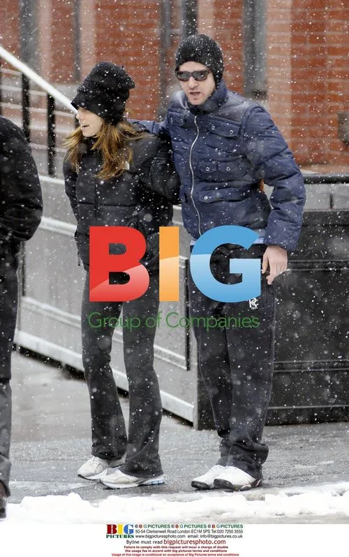 Jessica Biel and Justin Timberlake Brave NYC Snow