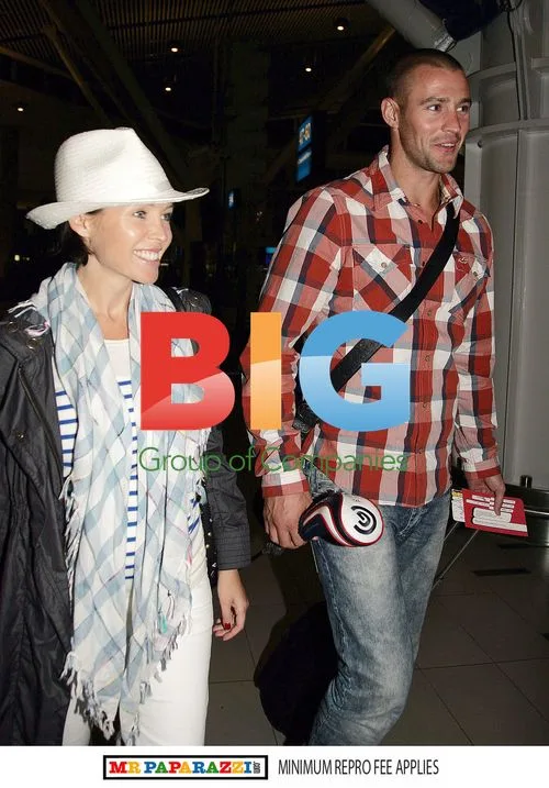 Dannii Minogue and Kris Smith Leave Cape Town