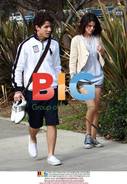 Nick Jonas and Selena Gomez\'s Golf Date