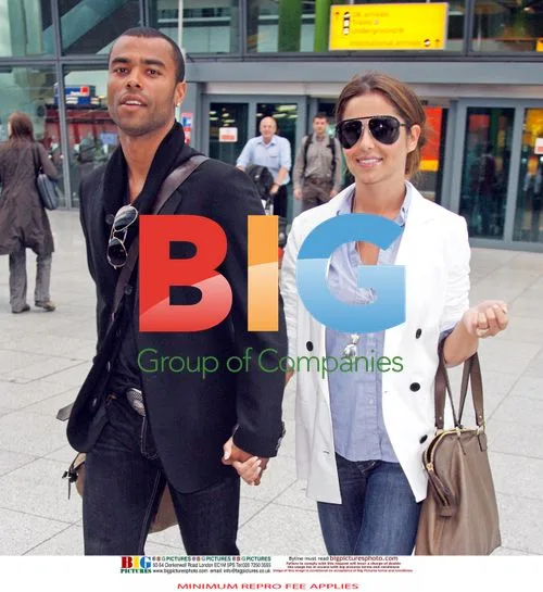 Cheryl and Ashley Cole return from vacation