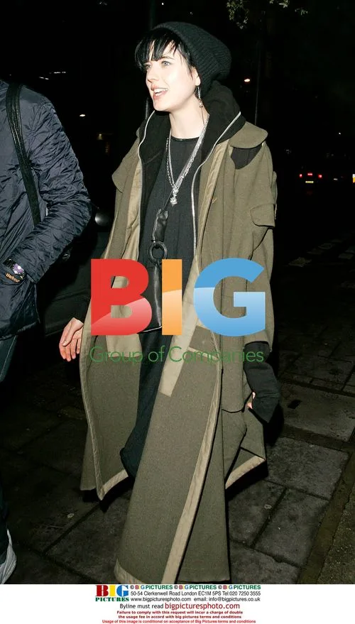 Agyness Deyn Leaves BBC Radio1