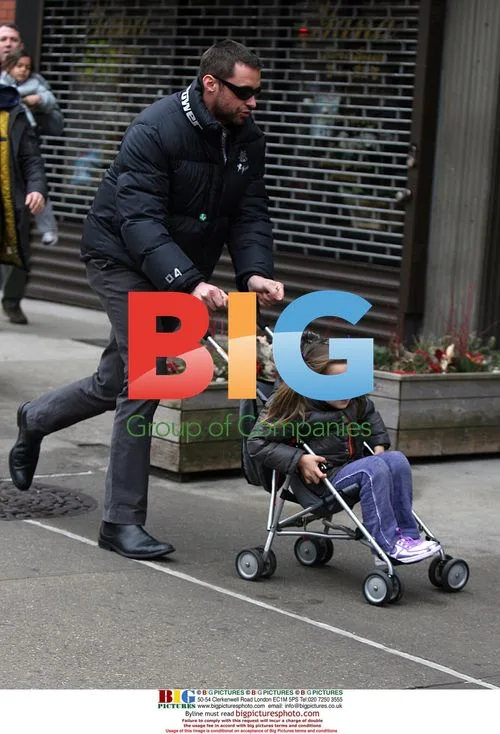 Hugh Jackman picks up daughter in Soho
