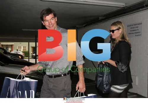 Jerry O'Connell and Rebecca Romijn Shopping