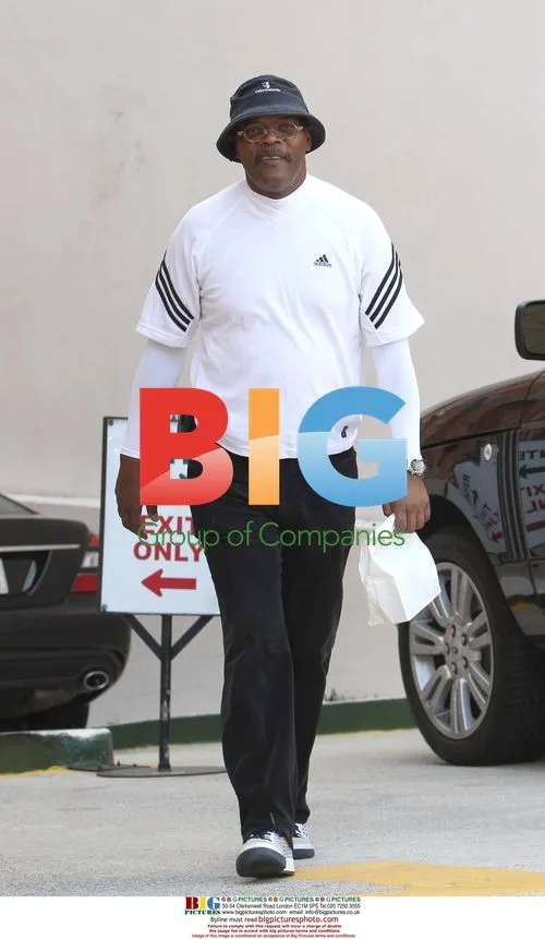 Samuel L Jackson visits medical building