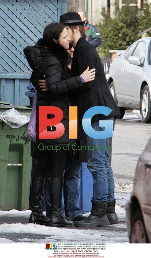 Mary-Louise Parker with family in Toronto