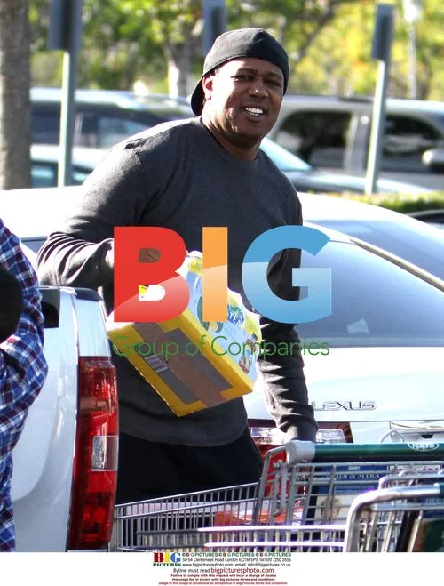 Master P and Sons Load Up on Sweets