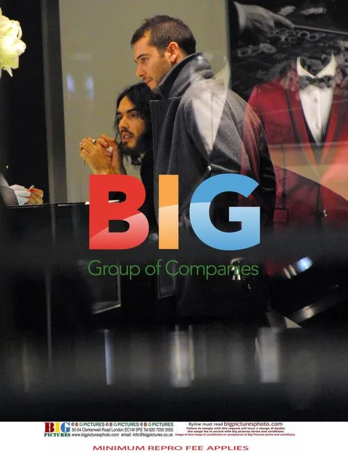 Russell Brand Shopping at Cartier
